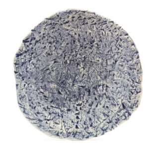 Centrotavola in grès inciso irregolare, sfumature blu. Ceramiche Liberati