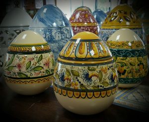 Uova di pasqua in ceramica artigianale Ceramiche Liberati