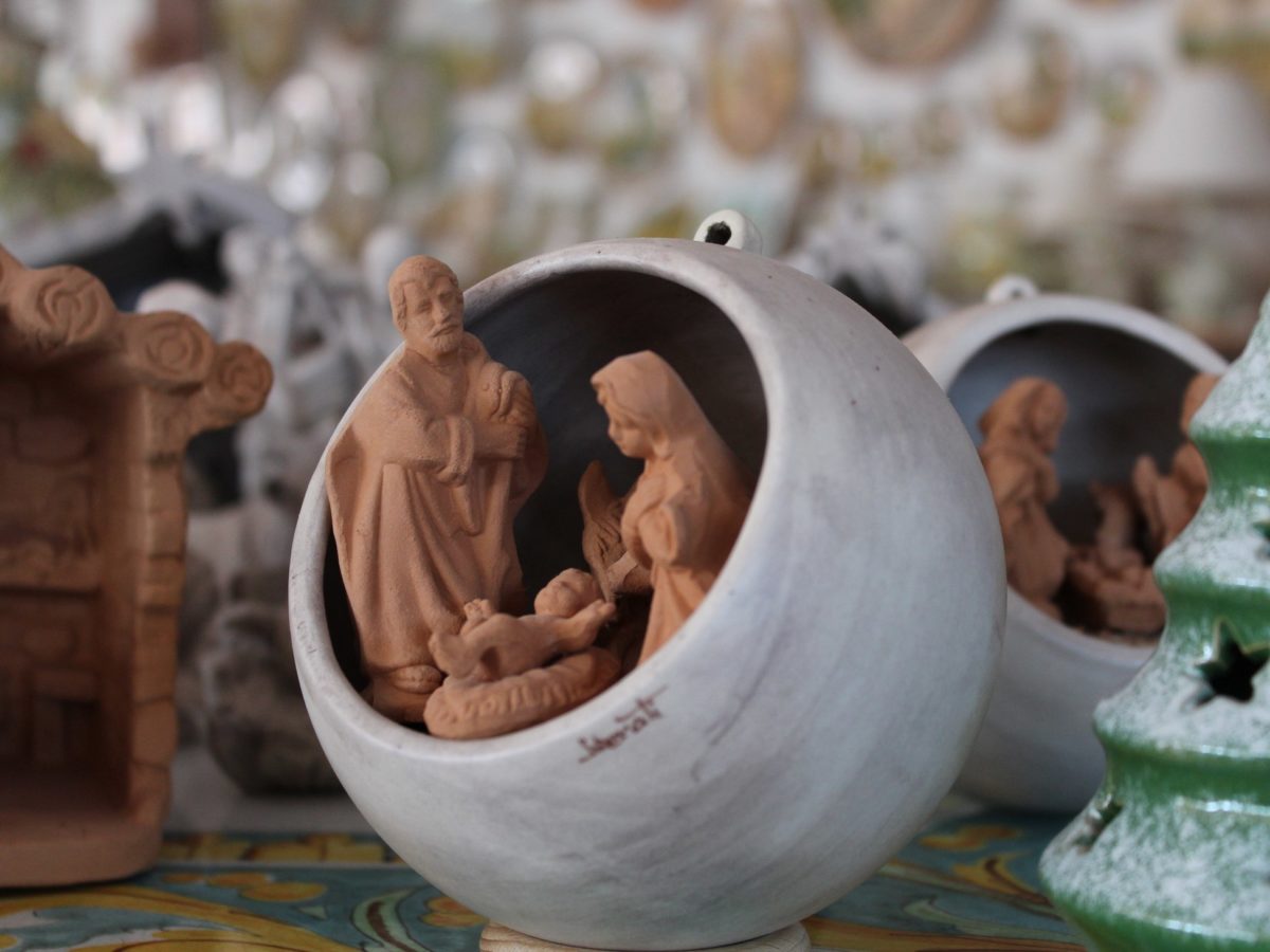 Regali Di Natale Oggettistica.Regali Di Natale In Ceramica Artigianale Unici E Personalizzati