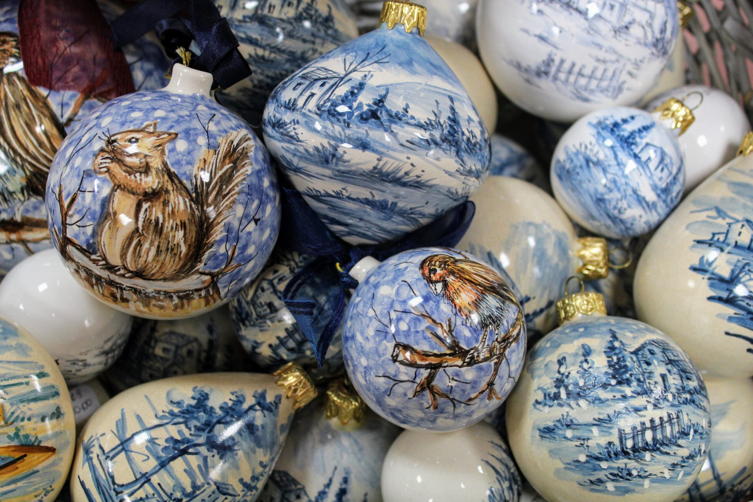 Le sfumature della ceramica blu di Ceramiche Liberati - blog sulla ceramica